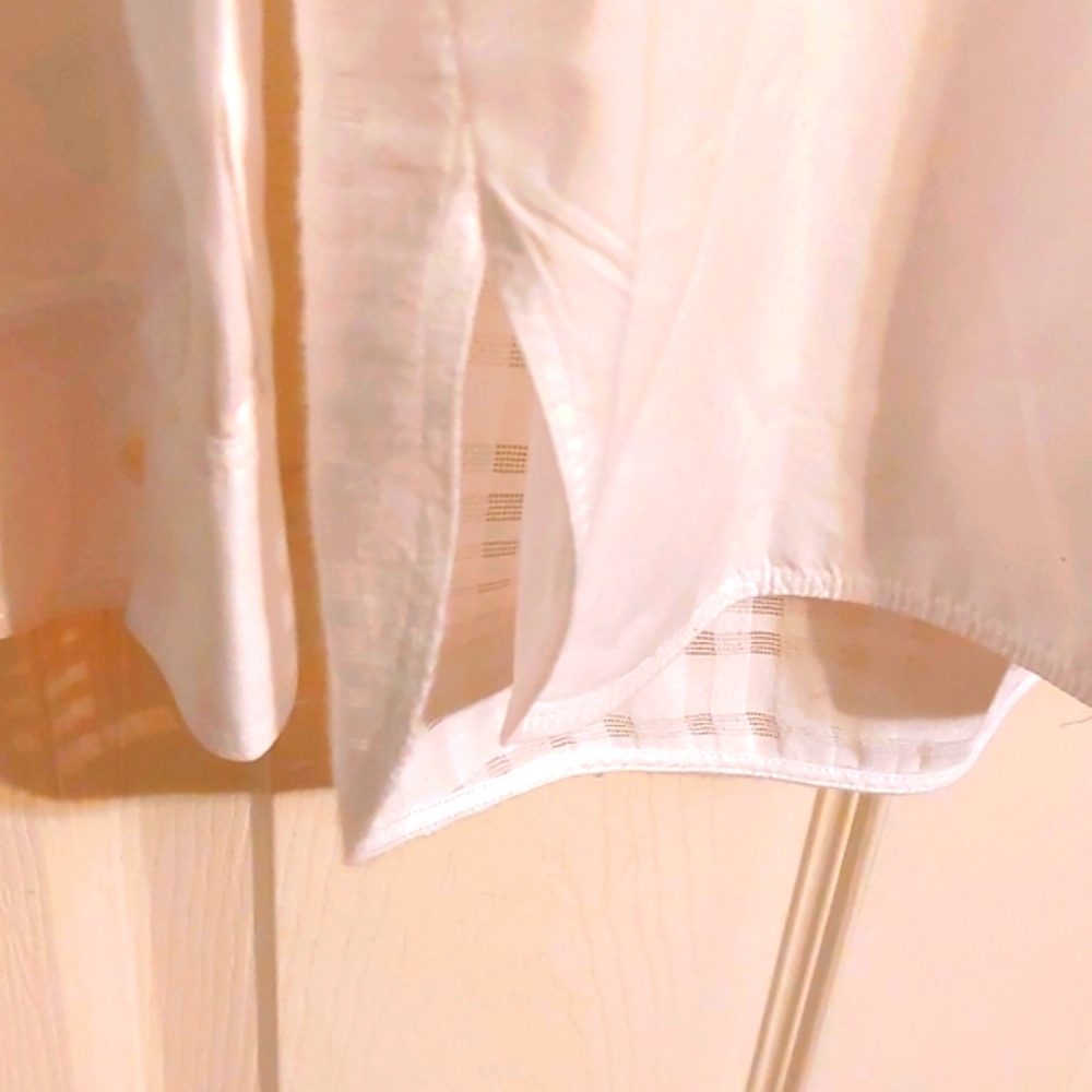 Vince White Blouse - Picture 7 of 7